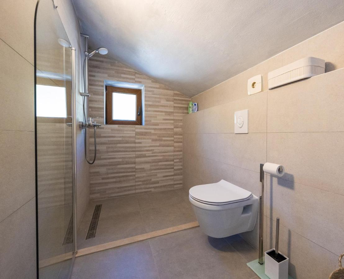 Beachfront Villa Brulupes In Secluded Bay Konstari エクステリア 写真